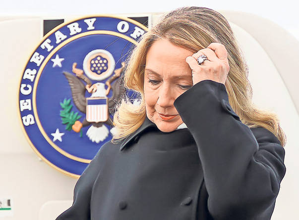 Hillary Clinton suferă de cancer cerebral