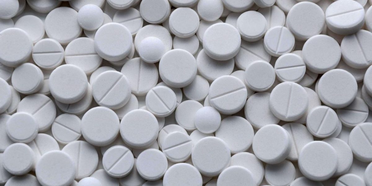 Aspirina poate accelera evoluția cancerului